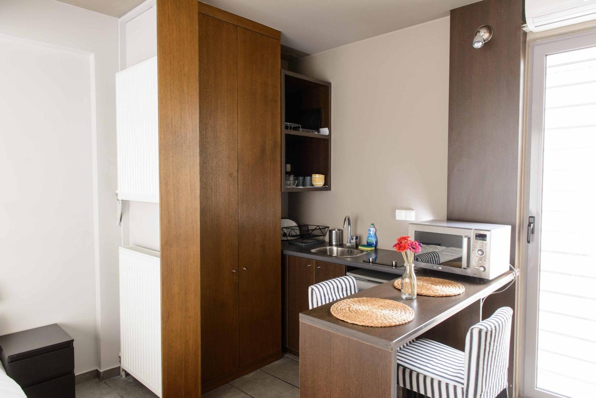 Bright Loft With Terrance - Next To Metro Kerameikos Apartment Athens Exterior photo
